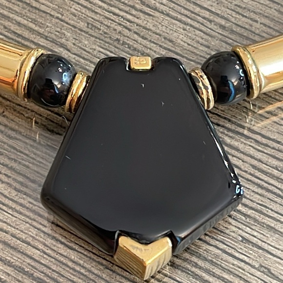 Vintage 1987 Avon “Modern Elegance” Black & Gold Tubular Necklace - Picture 4 of 16